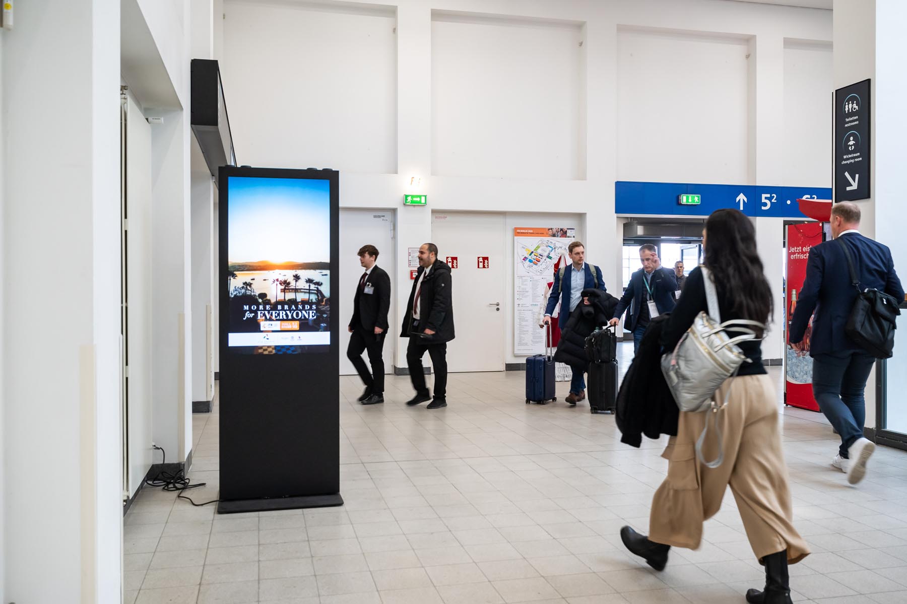 EASY VISBILITY EASY VISBILITY