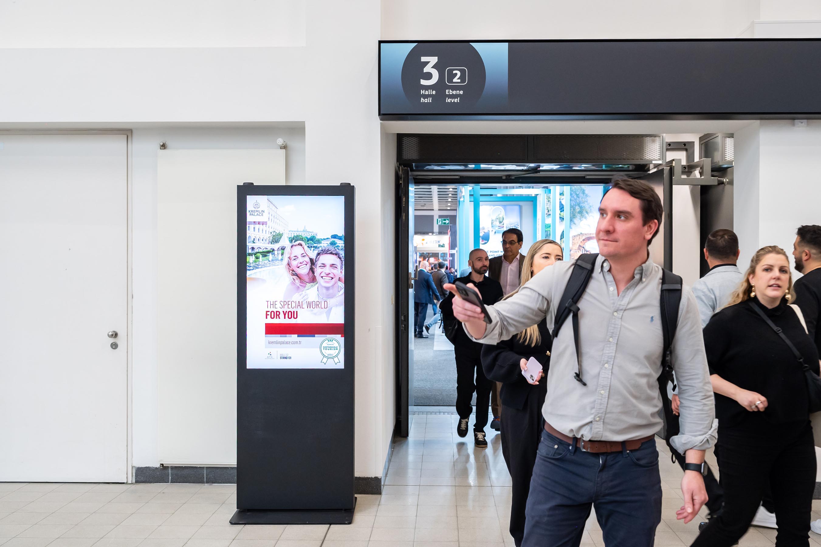 Digital Advertising Displays, 1-sided
